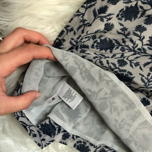 Loft Silky Babydoll Blue Floral Tank Top - Picture 4 of 7